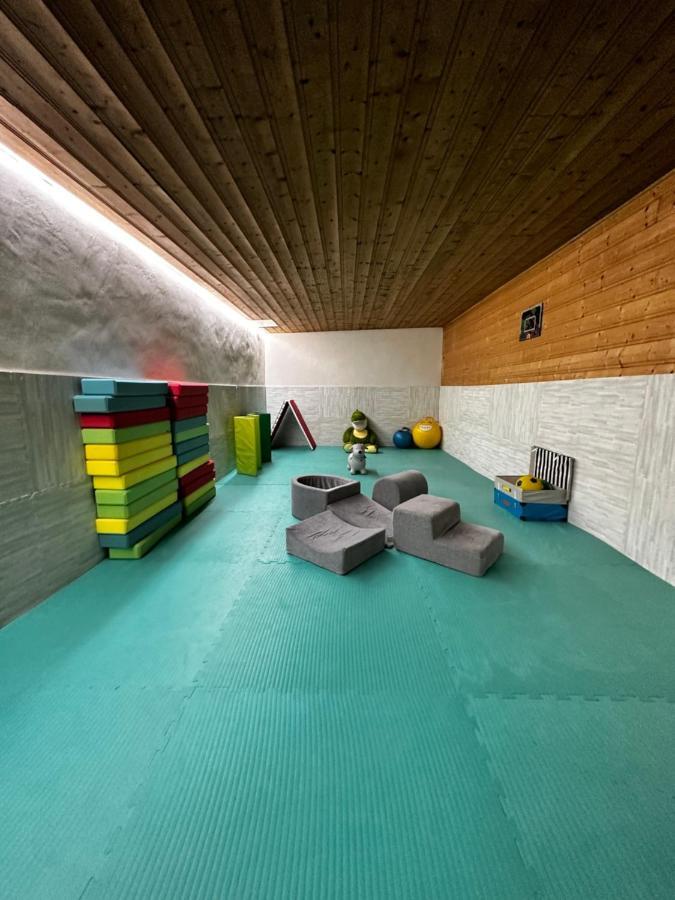אוש Fontaine Du Mont Blanc Hotel & Spa מראה חיצוני תמונה