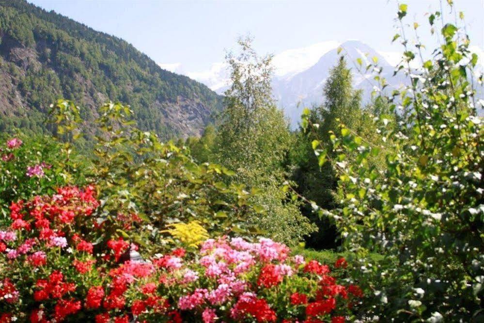 אוש Fontaine Du Mont Blanc Hotel & Spa מראה חיצוני תמונה